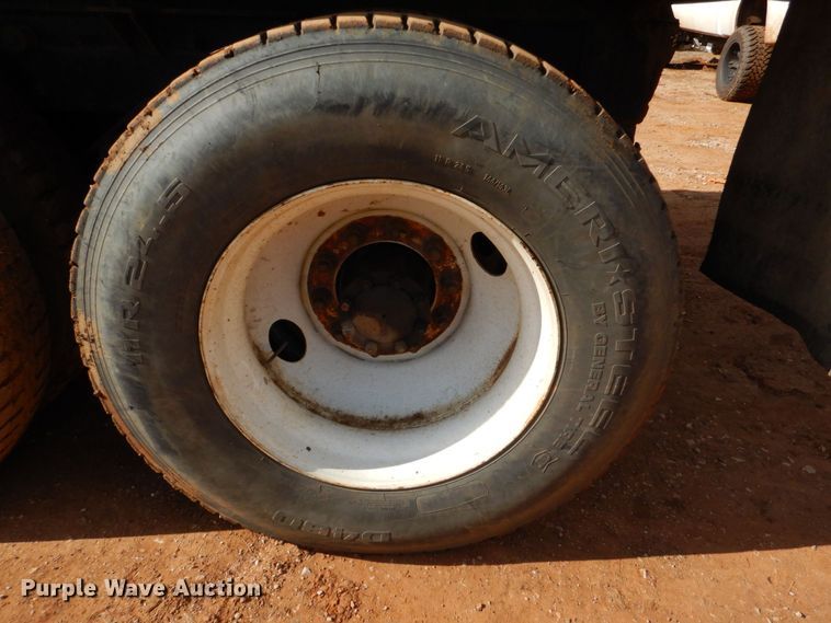 image for item DP8611 1999 Mack CH613  dump truck