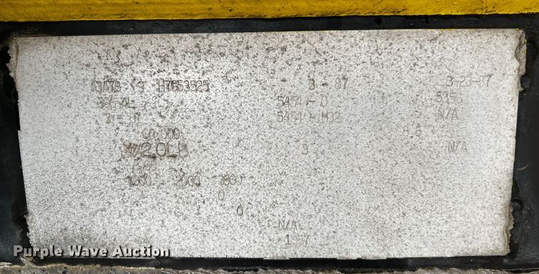 image for item DQ1958 1987 Heil  tank trailer