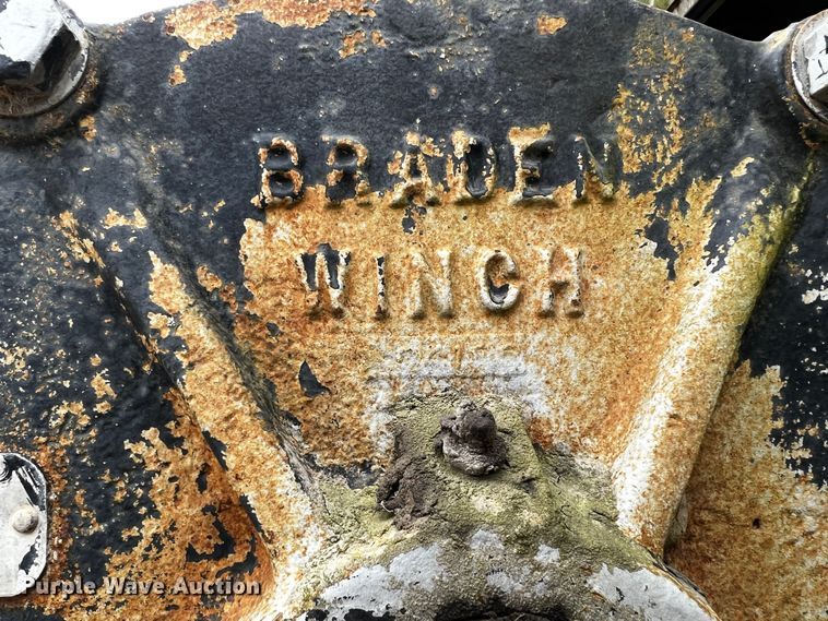 image for item DQ1961 2007 Kenworth truck cab and chassis