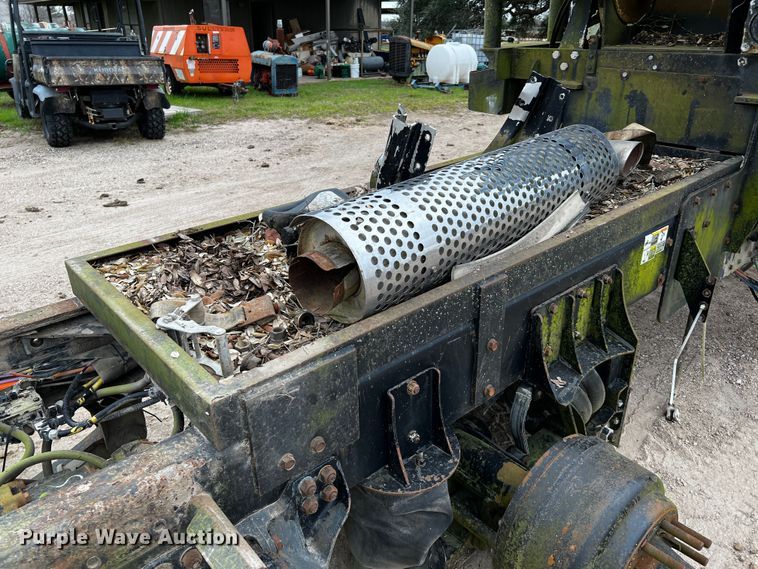 image for item DQ1961 2007 Kenworth truck cab and chassis