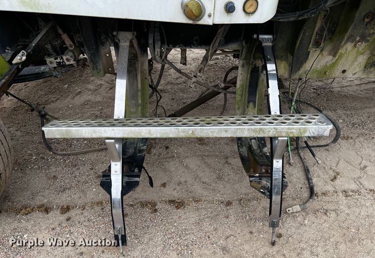 image for item DQ1961 2007 Kenworth truck cab and chassis