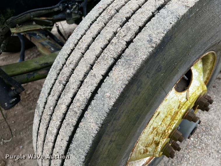 image for item DQ1961 2007 Kenworth truck cab and chassis