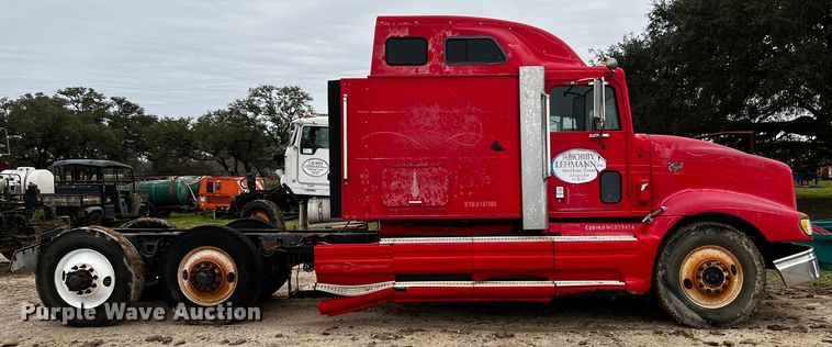 image for item DQ1962 1998 International 9400  truck cab and chassis