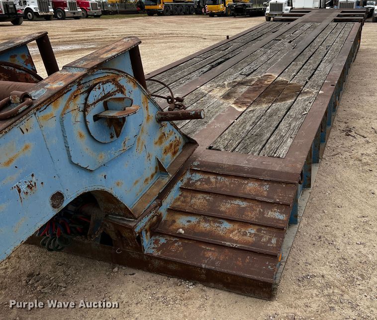 image for item DQ1963 1974 Nabors  oilfield trailer