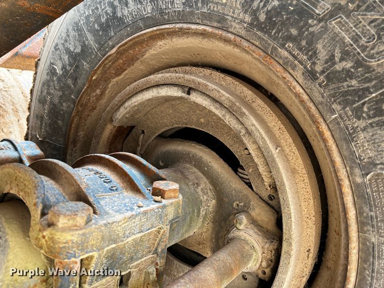 image for item DQ1963 1974 Nabors  oilfield trailer