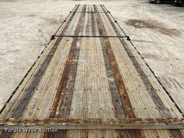 image for item DQ1964 1998 Fontaine LFTW-5-10048WSA  flatbed trailer