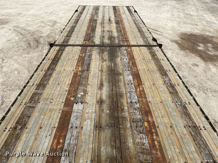 image for item DQ1964 1998 Fontaine LFTW-5-10048WSA  flatbed trailer