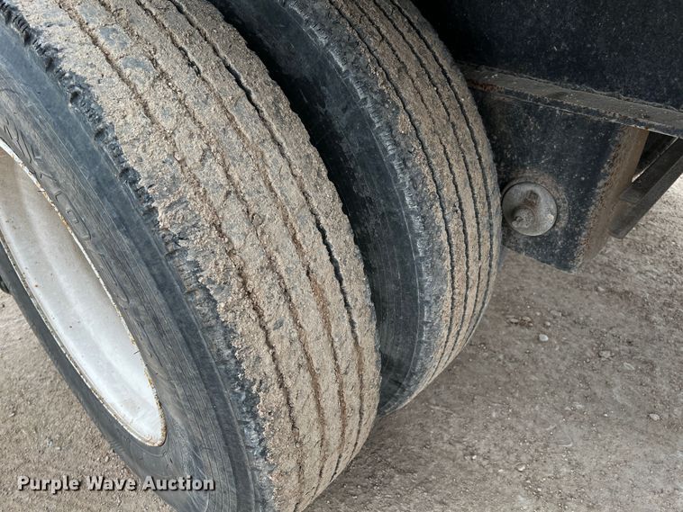 image for item DQ1964 1998 Fontaine LFTW-5-10048WSA  flatbed trailer