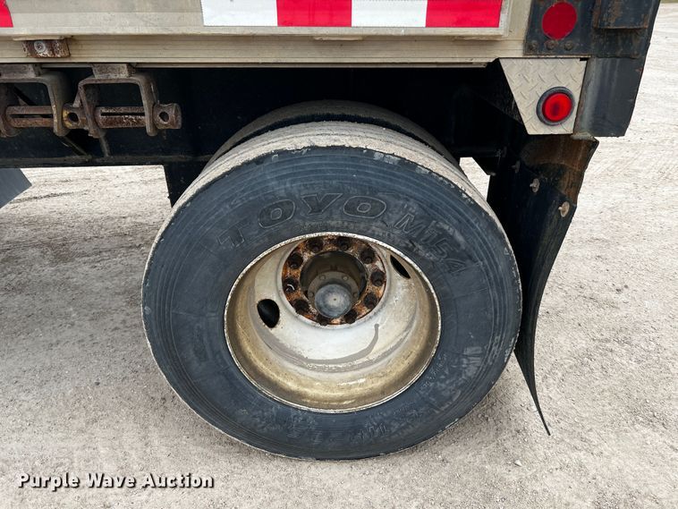 image for item DQ1964 1998 Fontaine LFTW-5-10048WSA  flatbed trailer