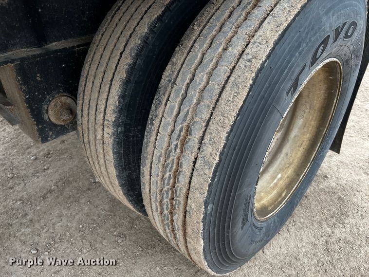 image for item DQ1964 1998 Fontaine LFTW-5-10048WSA  flatbed trailer