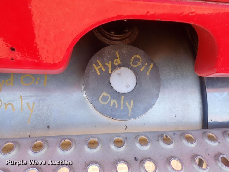 image for item DQ5019 1988 White GMC WIA  semi truck