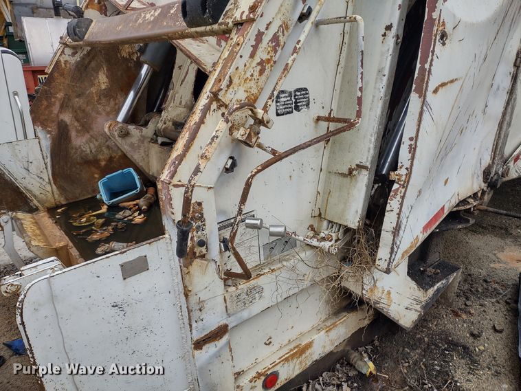 image for item DR8142 Heil 612-3201  refuse bed