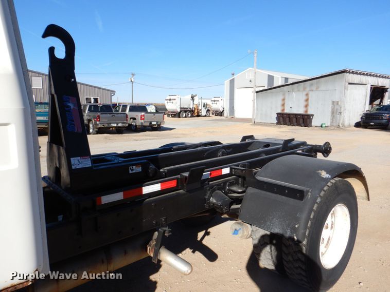 image for item DS8238 1994 Mack CS200  hook lift truck