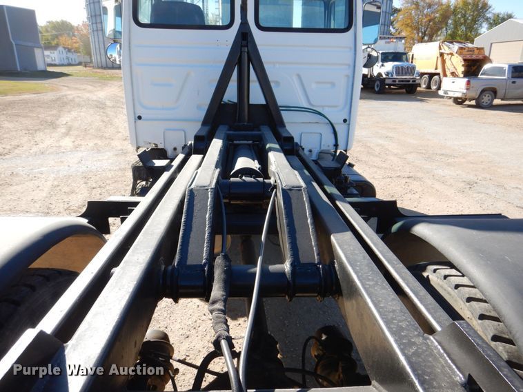 image for item DS8238 1994 Mack CS200  hook lift truck