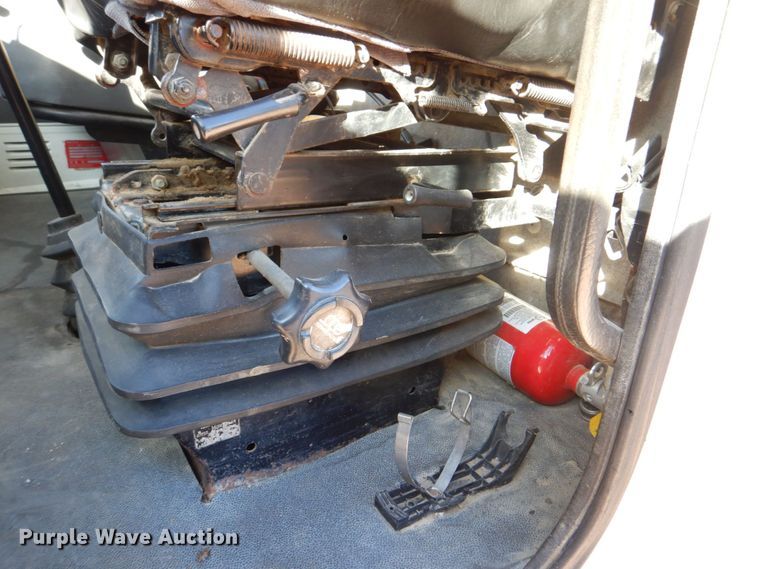 image for item DS8238 1994 Mack CS200  hook lift truck