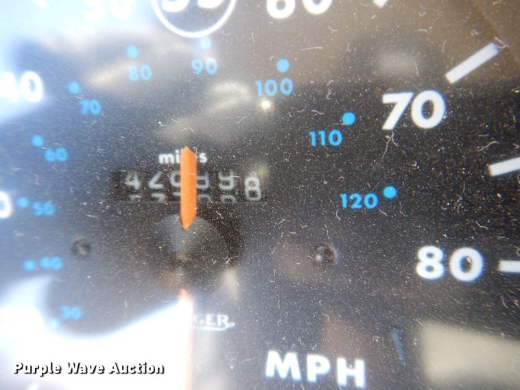 image for item DS8238 1994 Mack CS200  hook lift truck