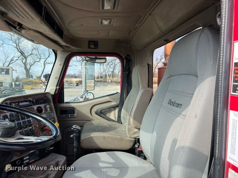 image for item ID9454 2007 International 9400i  semi truck