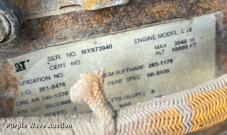 image for item ID9454 2007 International 9400i  semi truck