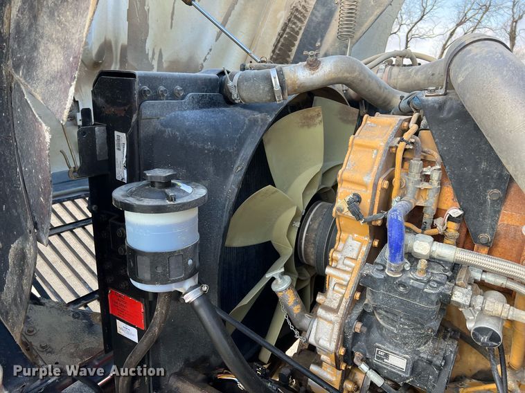 image for item ID9454 2007 International 9400i  semi truck