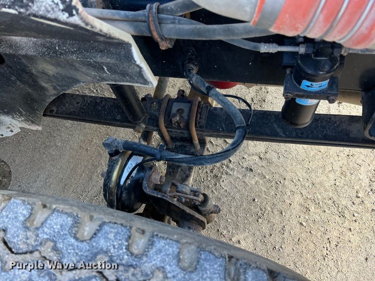 image for item ID9454 2007 International 9400i  semi truck