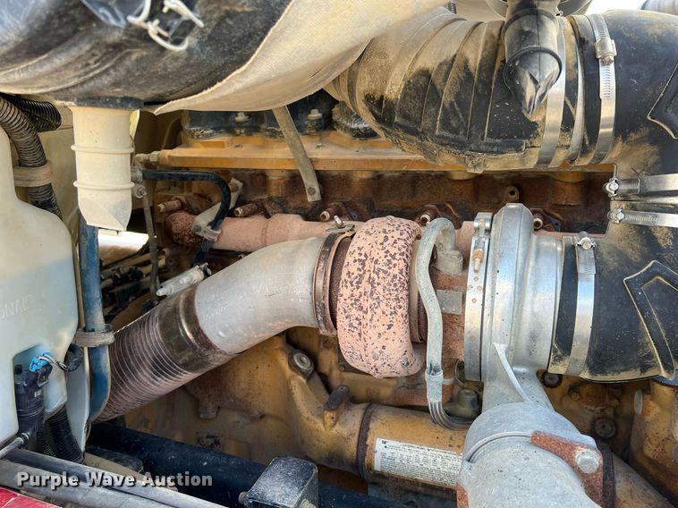 image for item ID9454 2007 International 9400i  semi truck