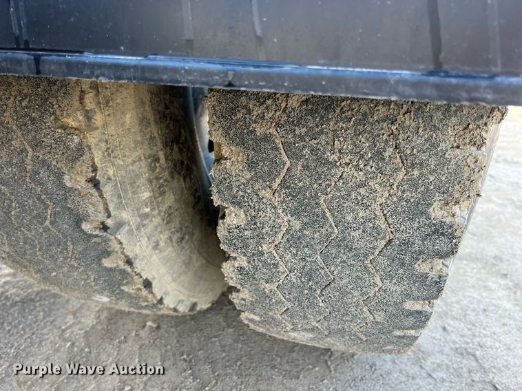 image for item ID9454 2007 International 9400i  semi truck