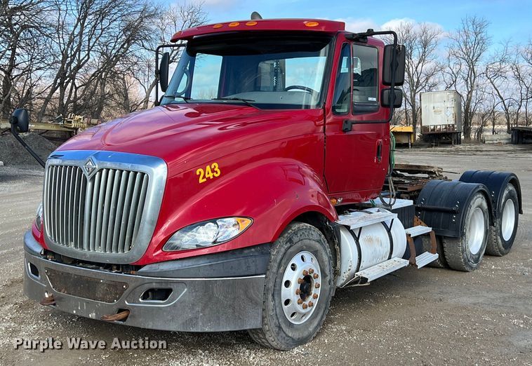 image for item ID9455 2008 International ProStar  semi truck
