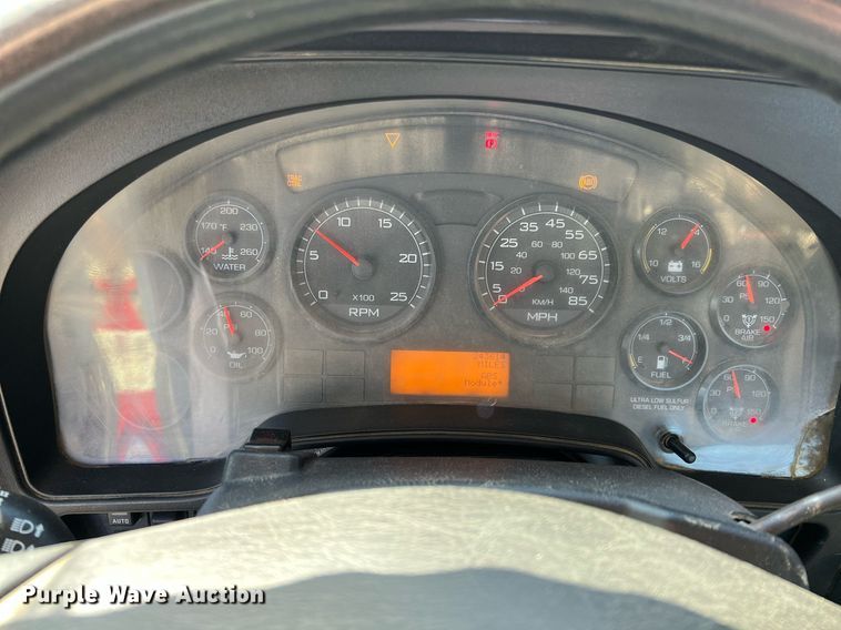 image for item ID9455 2008 International ProStar  semi truck