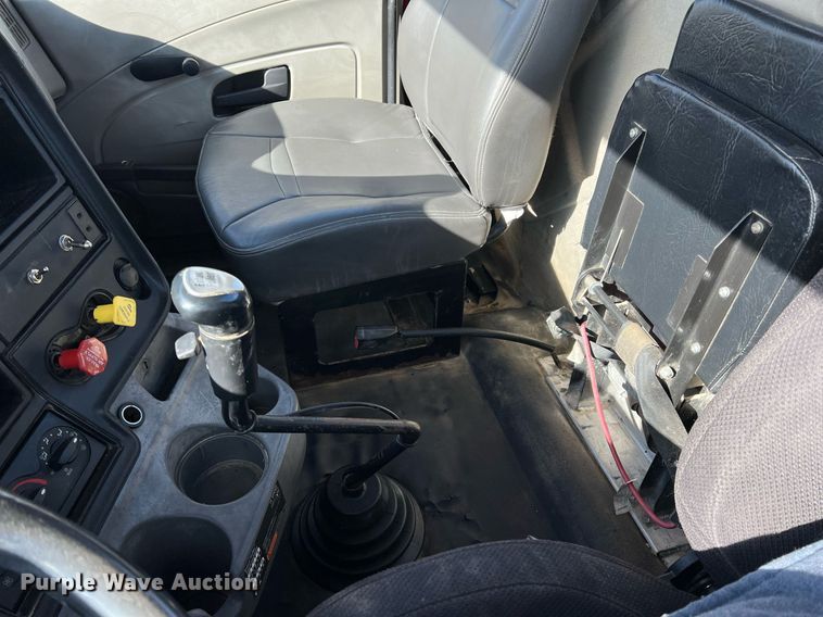 image for item ID9455 2008 International ProStar  semi truck