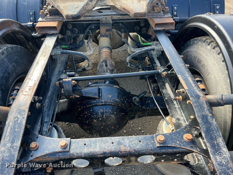 image for item ID9455 2008 International ProStar  semi truck