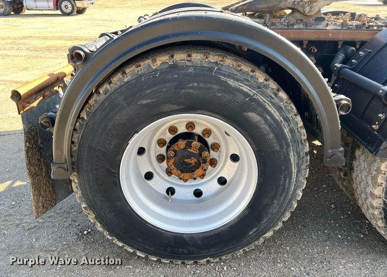 image for item ID9455 2008 International ProStar  semi truck