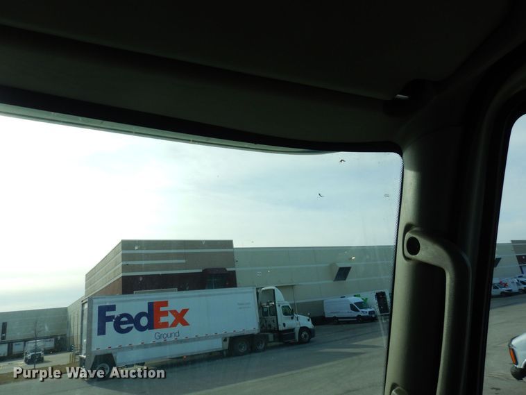 image for item JK9163 2014 International ProStar Plus 122  semi truck