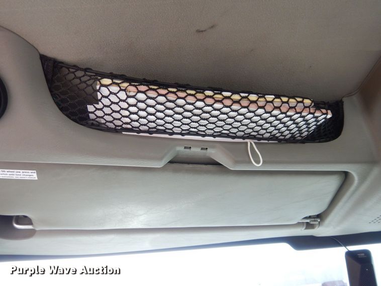 image for item JK9163 2014 International ProStar Plus 122  semi truck