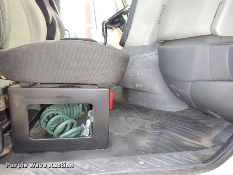 image for item JK9163 2014 International ProStar Plus 122  semi truck