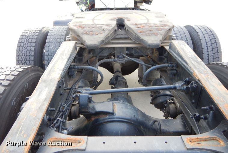 image for item JK9163 2014 International ProStar Plus 122  semi truck