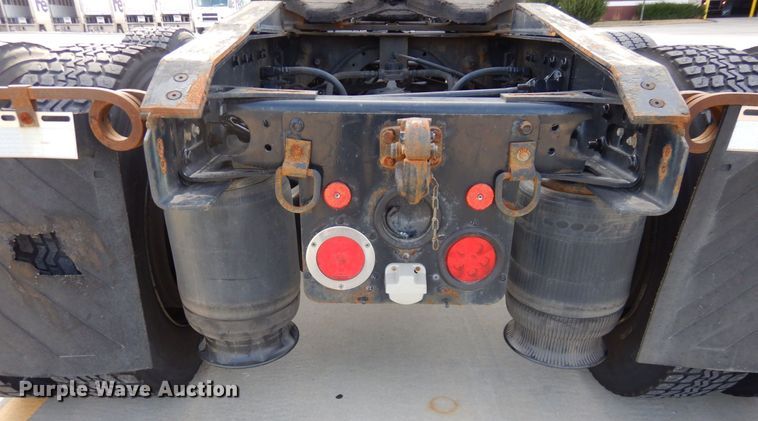 image for item JK9163 2014 International ProStar Plus 122  semi truck