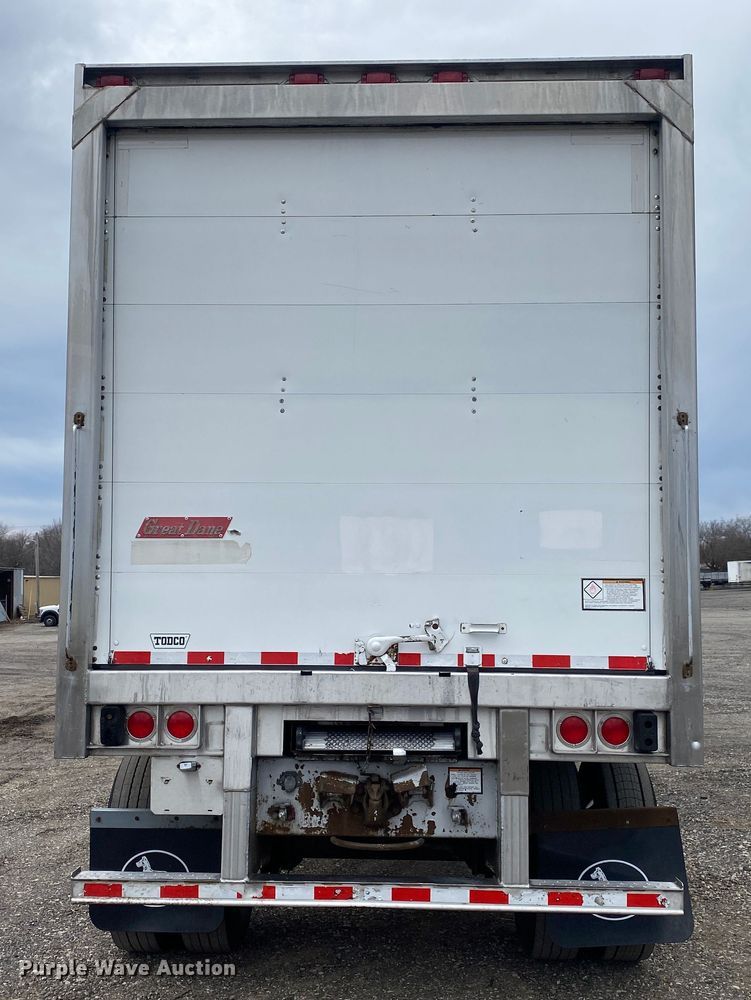 image for item JW9213 2010 Great Dane CLR-1112-12028  refrigerated van trailer