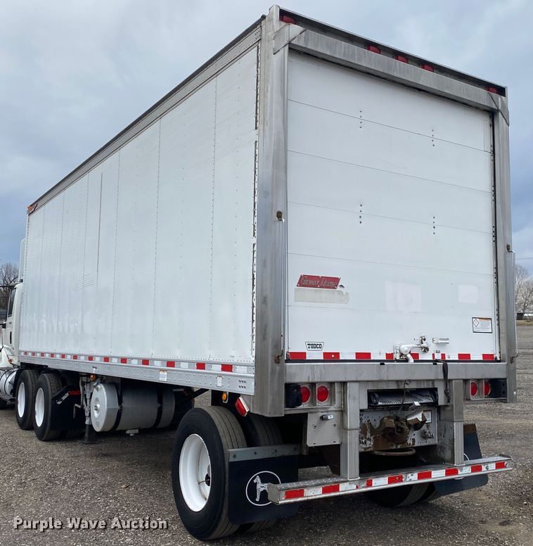 image for item JW9213 2010 Great Dane CLR-1112-12028  refrigerated van trailer