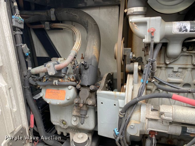 image for item JW9213 2010 Great Dane CLR-1112-12028  refrigerated van trailer