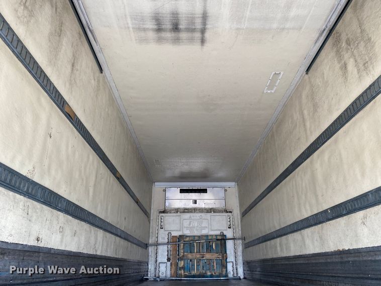 image for item JW9213 2010 Great Dane CLR-1112-12028  refrigerated van trailer