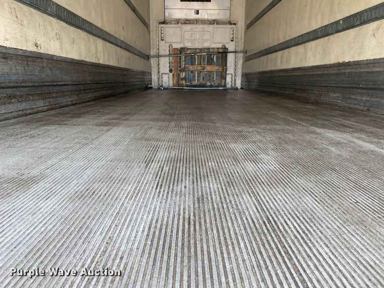 image for item JW9213 2010 Great Dane CLR-1112-12028  refrigerated van trailer