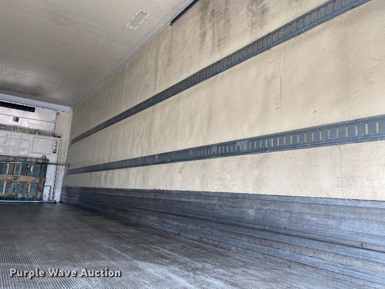 image for item JW9213 2010 Great Dane CLR-1112-12028  refrigerated van trailer