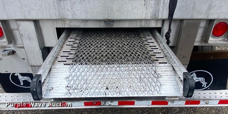 image for item JW9213 2010 Great Dane CLR-1112-12028  refrigerated van trailer