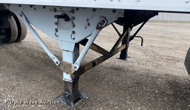 image for item JW9213 2010 Great Dane CLR-1112-12028  refrigerated van trailer