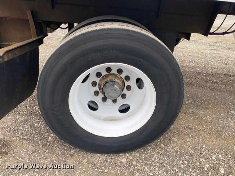 image for item JW9213 2010 Great Dane CLR-1112-12028  refrigerated van trailer