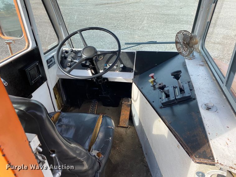 image for item JW9335 1990 Ottawa 30  yard truck