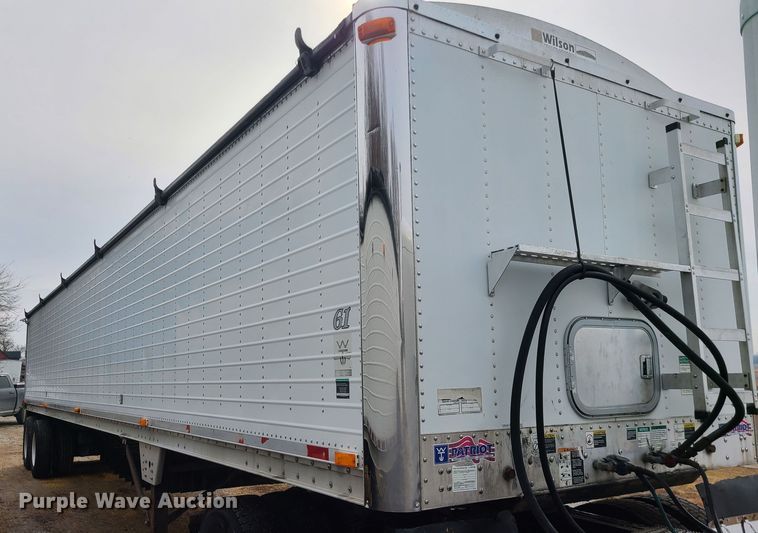 image for item JW9739 2009 Wilson DWBT-650  live bottom trailer