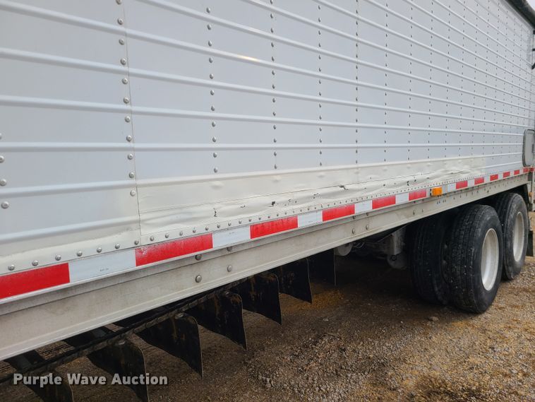 image for item JW9739 2009 Wilson DWBT-650  live bottom trailer