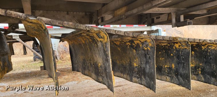 image for item JW9739 2009 Wilson DWBT-650  live bottom trailer