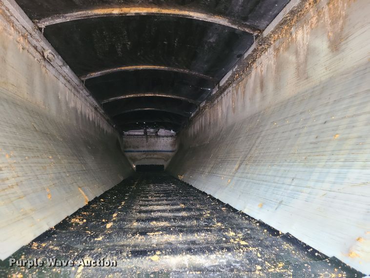 image for item JW9739 2009 Wilson DWBT-650  live bottom trailer